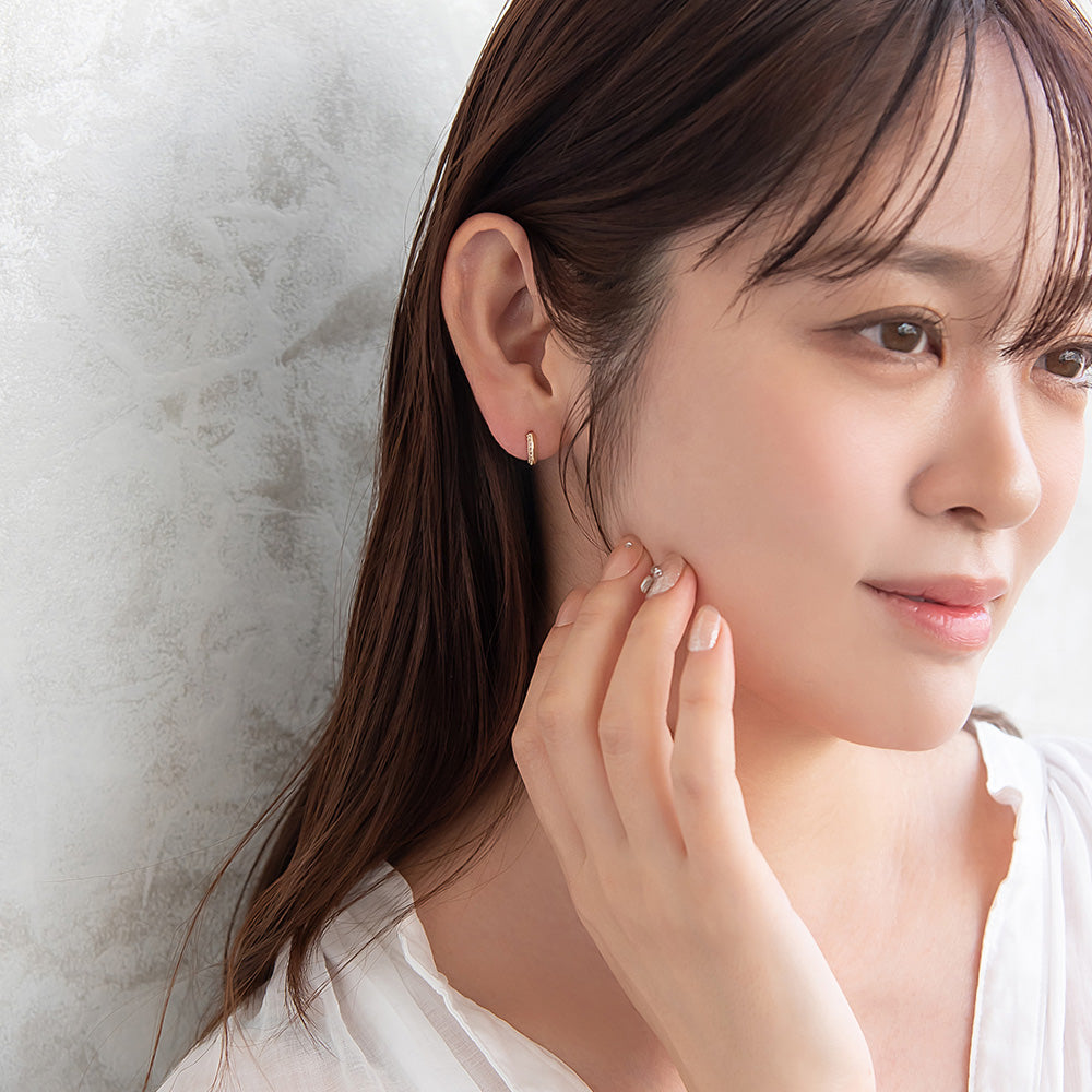ピアス ニッケルフリー キュービックジルコニア メタル ワンタッチ フープピアス