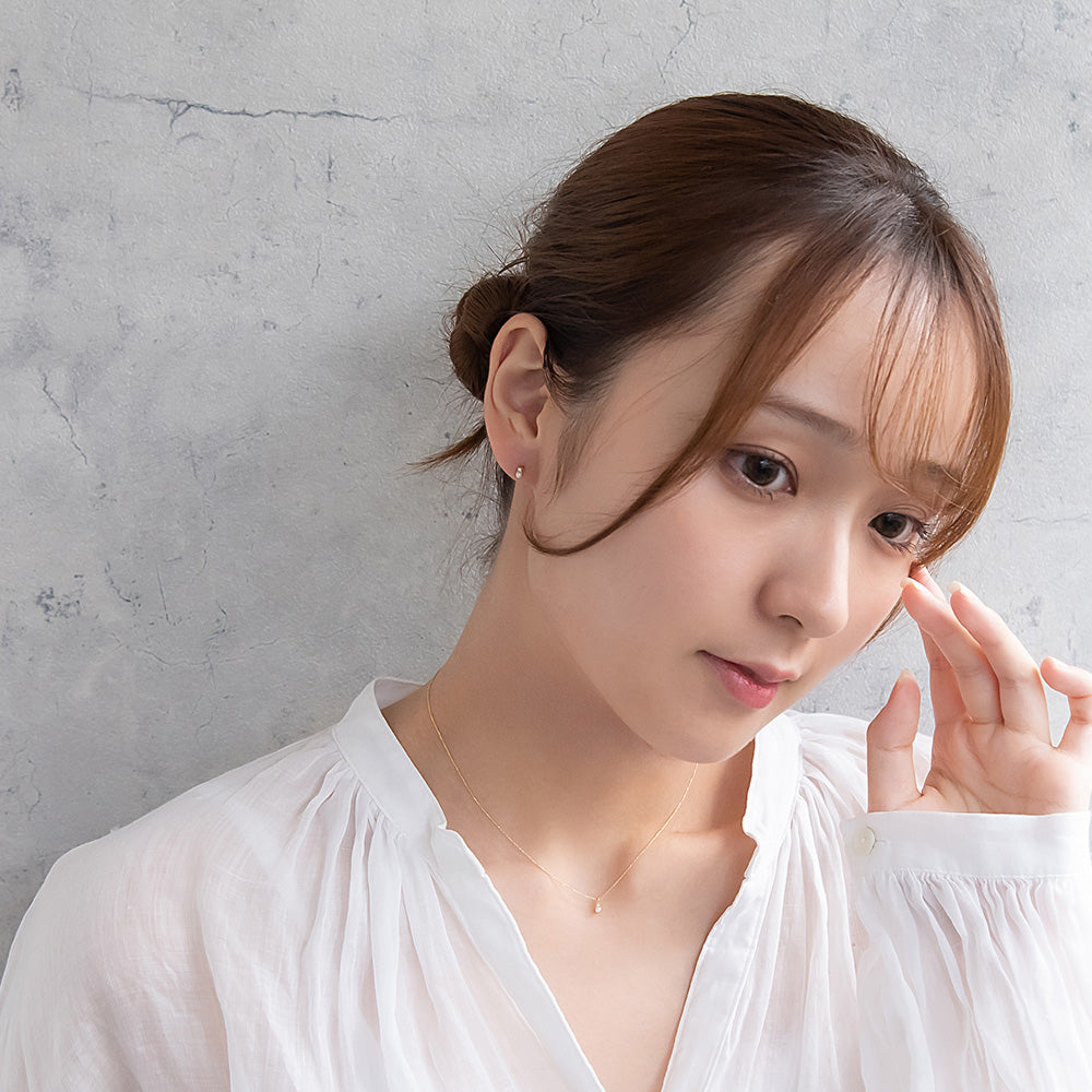 ピアス tiny. ニッケルフリー メタル ストーン パール ライン 小粒 スタッドピアス