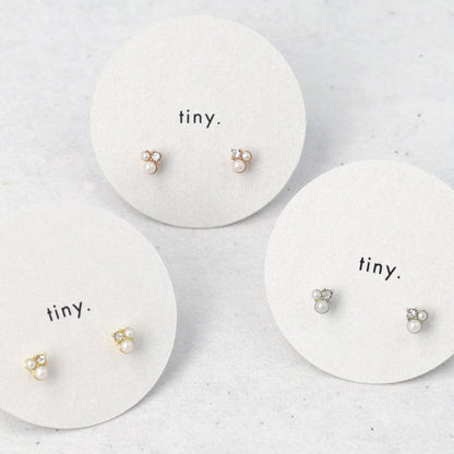 ピアス tiny. ニッケルフリー メタル ストーン ダブル パール 小粒 スタッドピアス