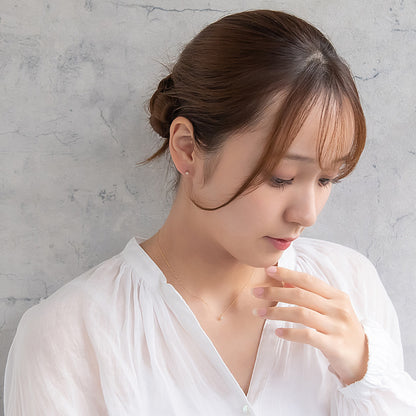 ピアス tiny. ニッケルフリー メタル ストーン パール フラワー 小粒 スタッドピアス