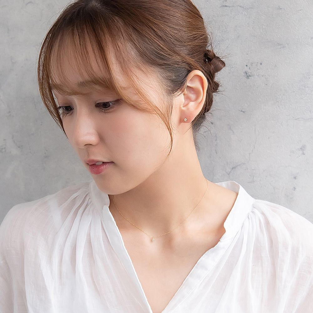 ピアス tiny. ニッケルフリー メタル ストーン パール フラワー 小粒 スタッドピアス