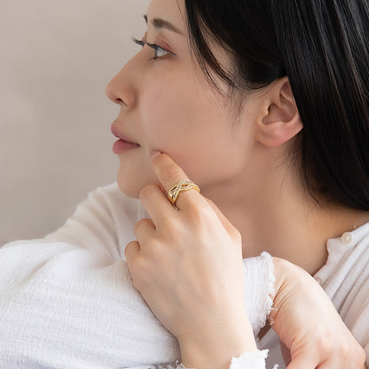 リング ステンレス キュービックジルコニア トリプル ウェーブ ライン フリーサイズ 指輪