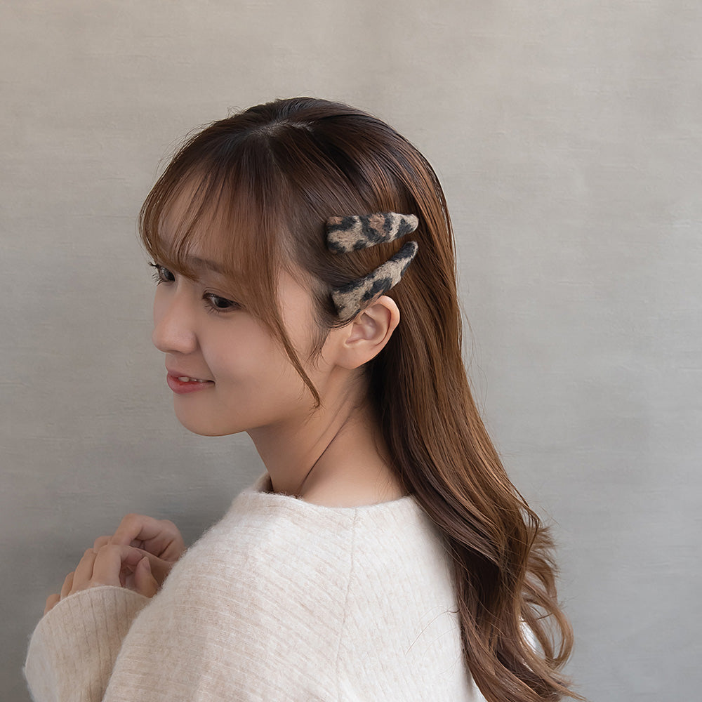 ヘアピン レオパード 柄 エコファー トライアングル 2本セット スリーピン