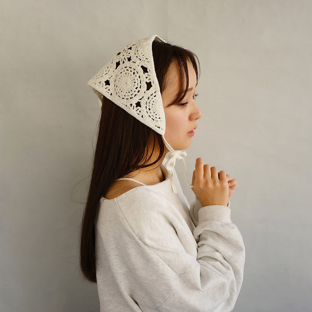 専用　 Sugri 小花のモチーフ付きチュールフリルクローシュ　黒　未使用 コットンレースフリルシュシュ / cotton lace frill chou chou