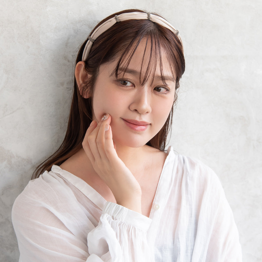 カチューシャ ストーン 細身