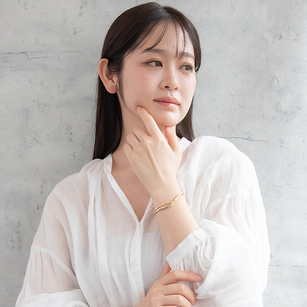 ブレスレット ニッケルフリー メタル クロス マグネットバングル