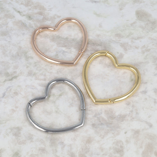 ブレスレット ニッケルフリー メタル ハート マグネットバングル