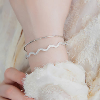 ブレスレット set half bangle ニッケルフリー メタル ライン ウエーブ 梨地 2本セット スリム ハーフバングル