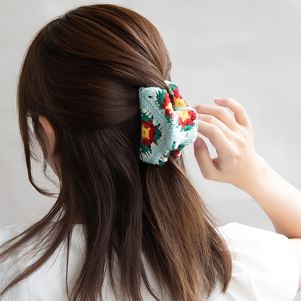 【新品タグ付き】イエナ　フラワーカットモチーフベアトップ　レトロ ヘアクリップ ニット クロシェ編み 花柄 カラー バンスクリップ