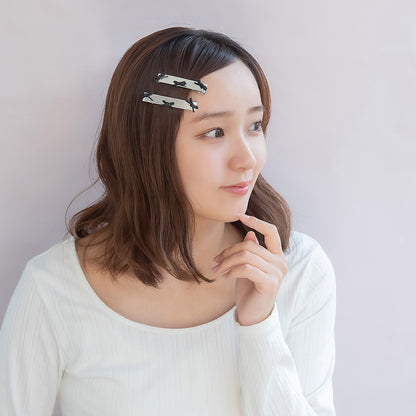 ヘアクリップ yura メタル トリプル リボン フェイクレザー 2個セット サイドクリップ