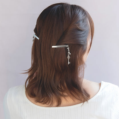 ヘアクリップ yura メタル ボール 鍵 チェーン 下がり 2個セット サイドクリップ