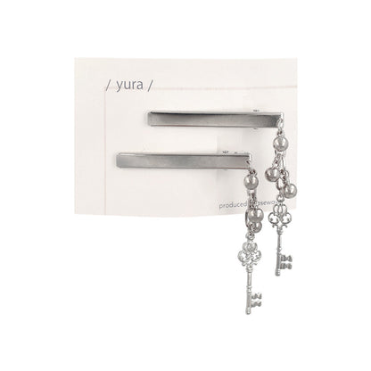ヘアクリップ yura メタル ボール 鍵 チェーン 下がり 2個セット サイドクリップ