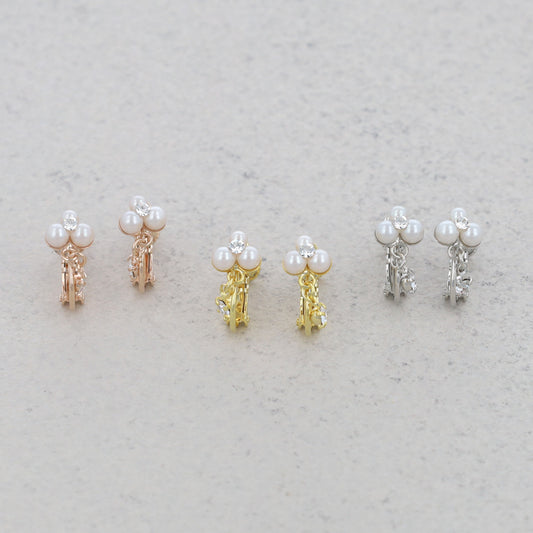 イヤリング ニッケルフリー ミニ トリプル パール ストーン 下がり ネジバネ式イヤリング