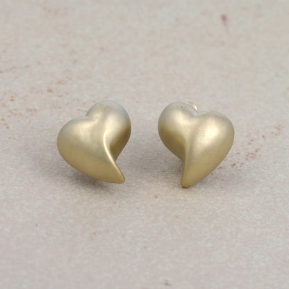 イヤリング ニッケルフリー sable gold メタル プランプ ハート ネジバネ式イヤリング