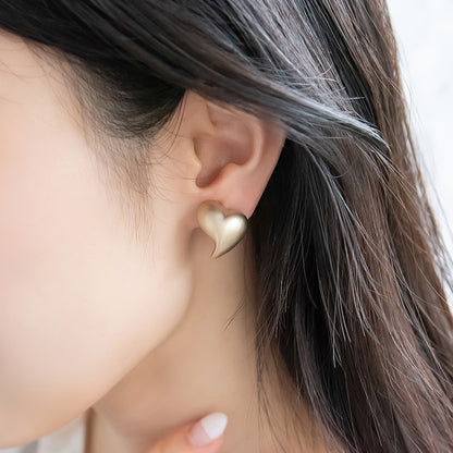 イヤリング ニッケルフリー sable gold メタル プランプ ハート ネジバネ式イヤリング