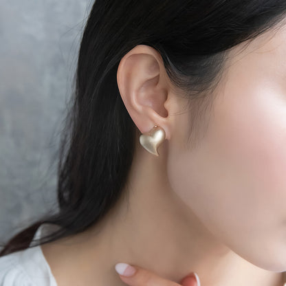 イヤリング ニッケルフリー sable gold メタル プランプ ハート ネジバネ式イヤリング