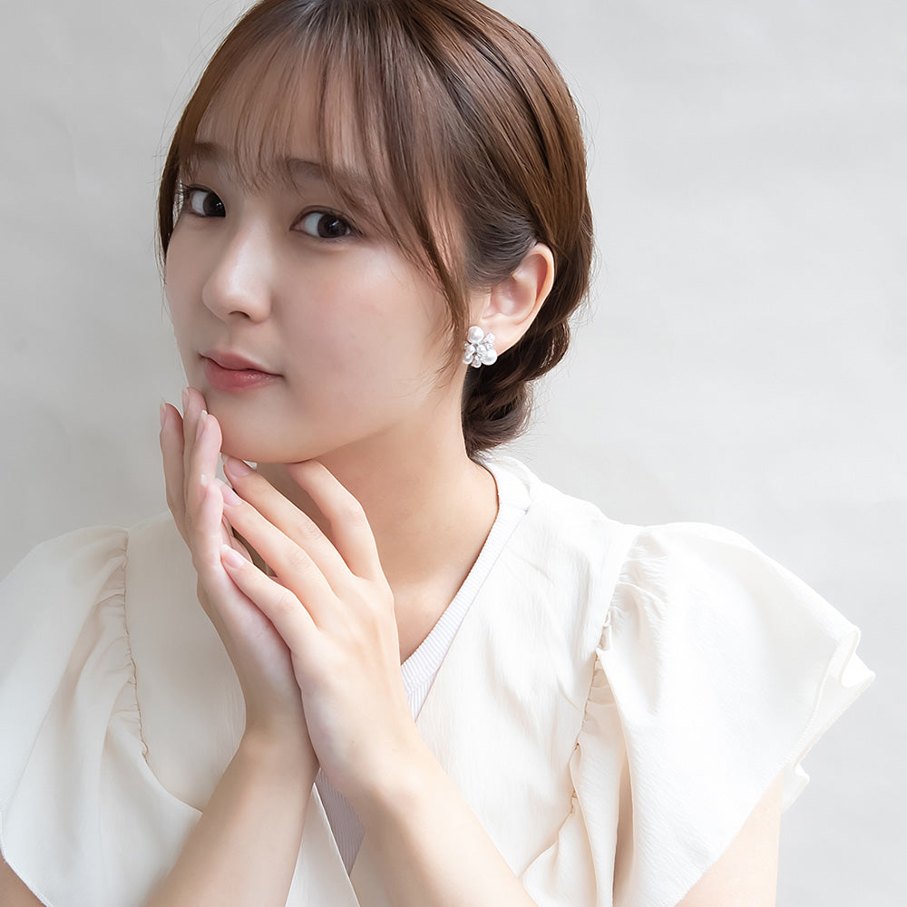 Classy イヤリング ニッケルフリー キュービックジルコニア パール ネジバネ式イヤリング