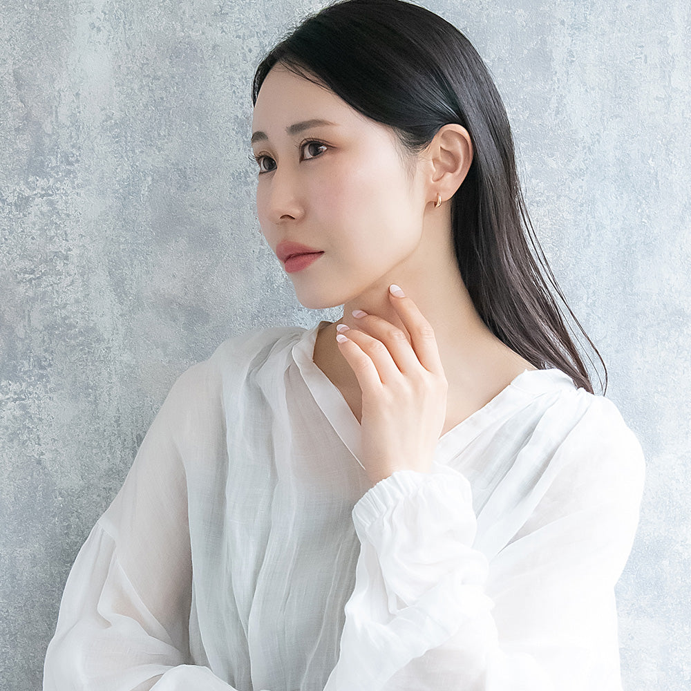 樹脂ピアス ニッケルフリー メタル ウエーブライン フープピアス