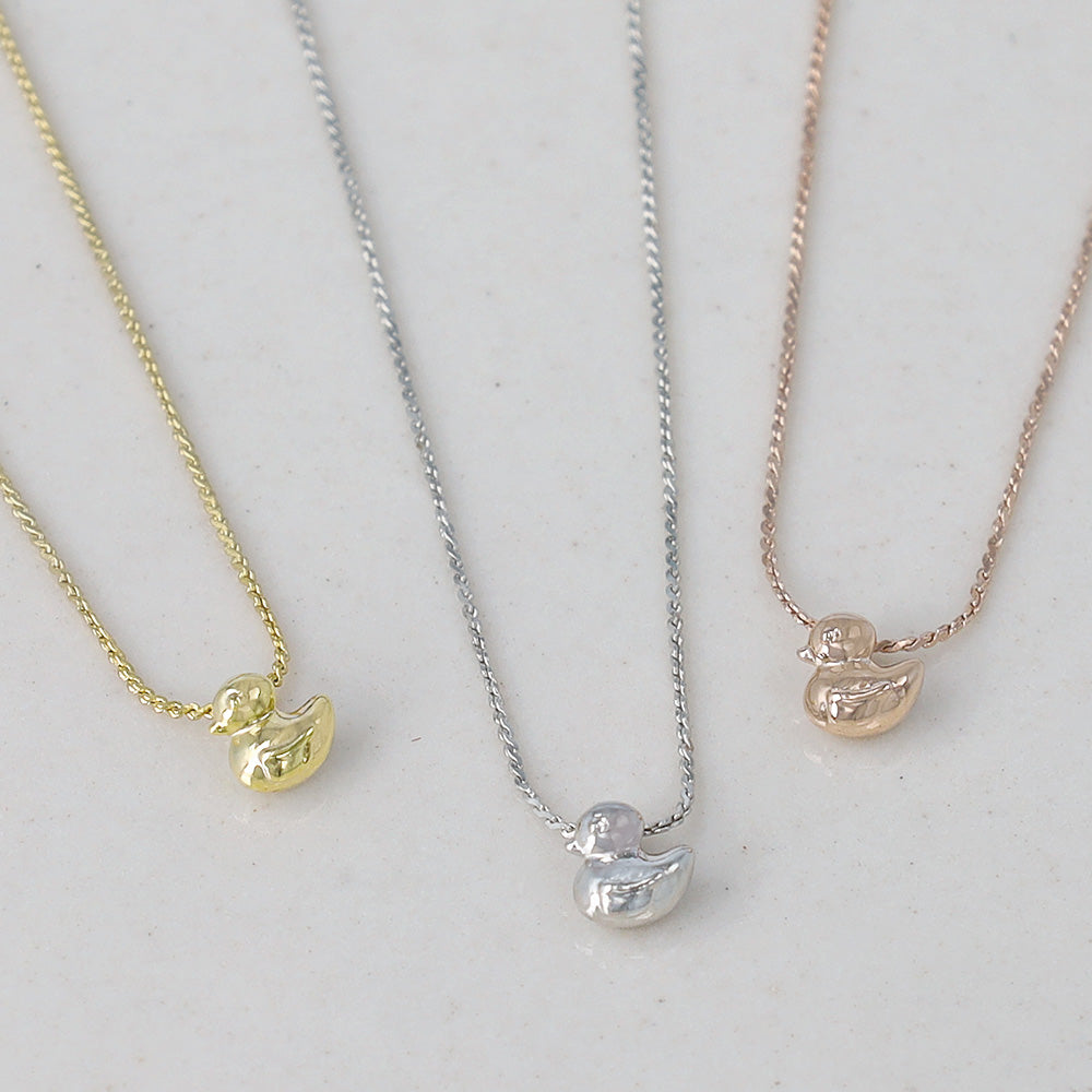 ネックレス tiny. ニッケルフリー メタル あひる 鳥 アニマル 極小 超極細 チェーン プチネックレス