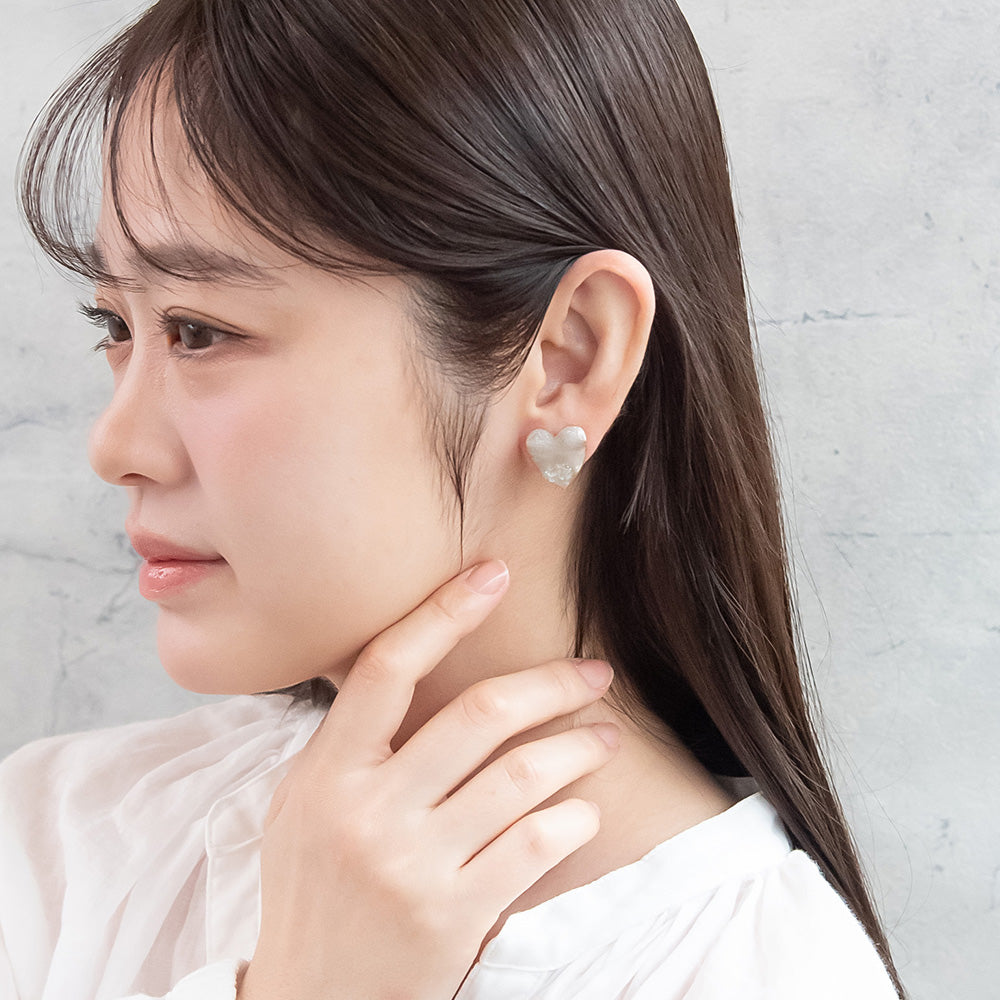 ピアス ニッケルフリー ハート メタル シェル ラメ くすみカラー ステンレスポスト スタッドピアス
