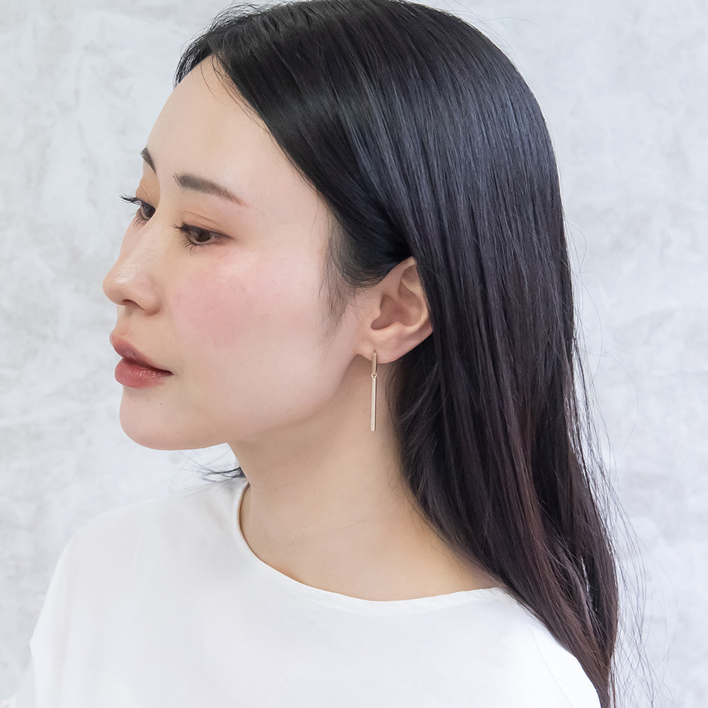 ピアス ニッケルフリー sable gold メタル シリンダー スウィング スタッドピアス