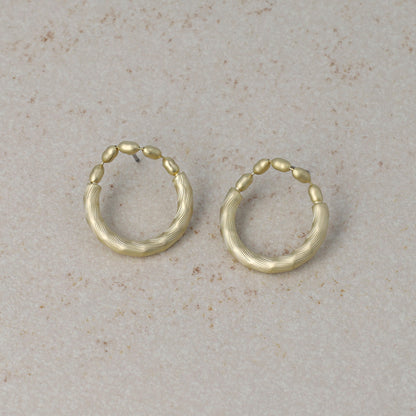 ピアス ニッケルフリー sable gold メタル シリンダー ドロップ ライン スタッドピアス