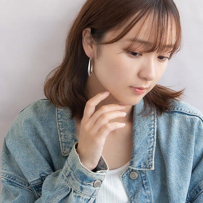 neige. メタル サイド ドロップ チタンポスト フープピアス