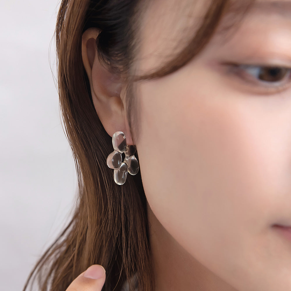 ピアス サイド フラワー クリア カラー チタンポスト スタッドピアス