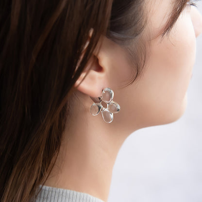 ピアス サイド フラワー クリア カラー チタンポスト スタッドピアス