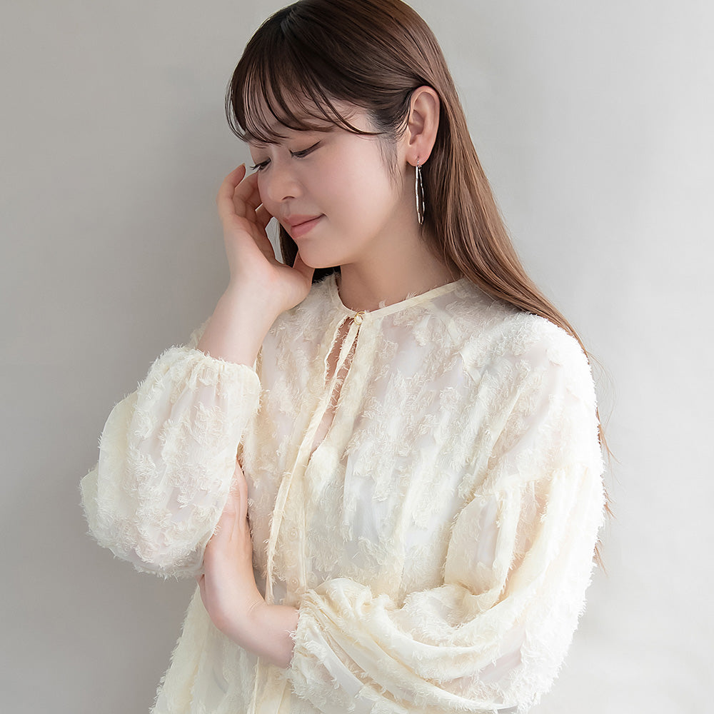 ピアス ニッケルフリー メタル ウエーブ フープピアス