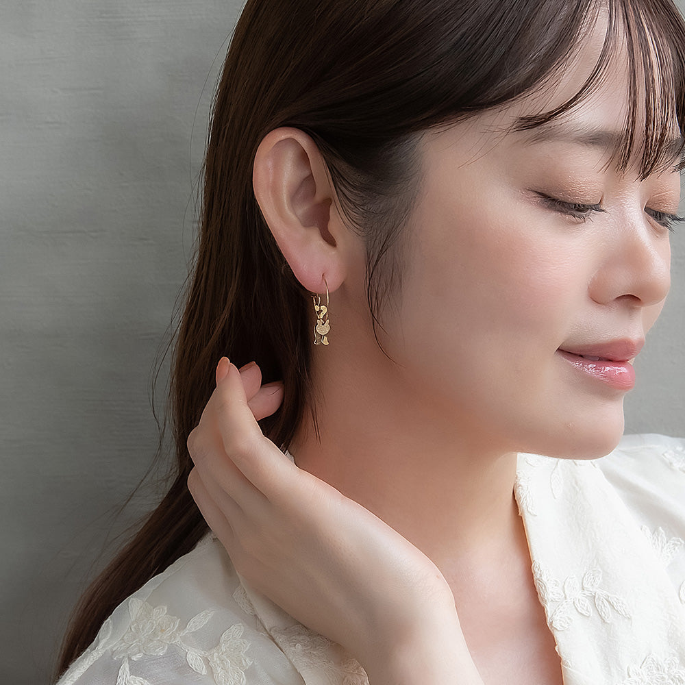 ピアス ニッケルフリー メタル プレート アニマル ネコ フープピアス