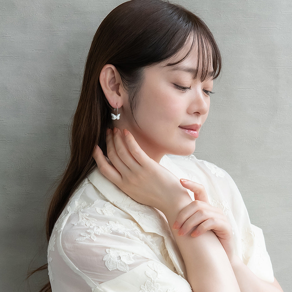 ピアス ニッケルフリー メタル プレート アニマル 蝶 フープピアス