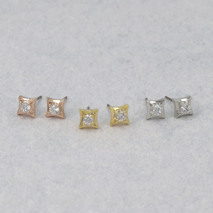 ピアス ニッケルフリー メタル キュービックジルコニア ロンバス ダブルロックキャッチ ピュアチタニウムポスト スタッドピアス
