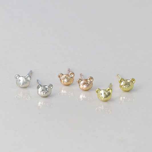 ピアス tiny. ニッケルフリー メタル クマ アニマル 極小 スタッドピアス