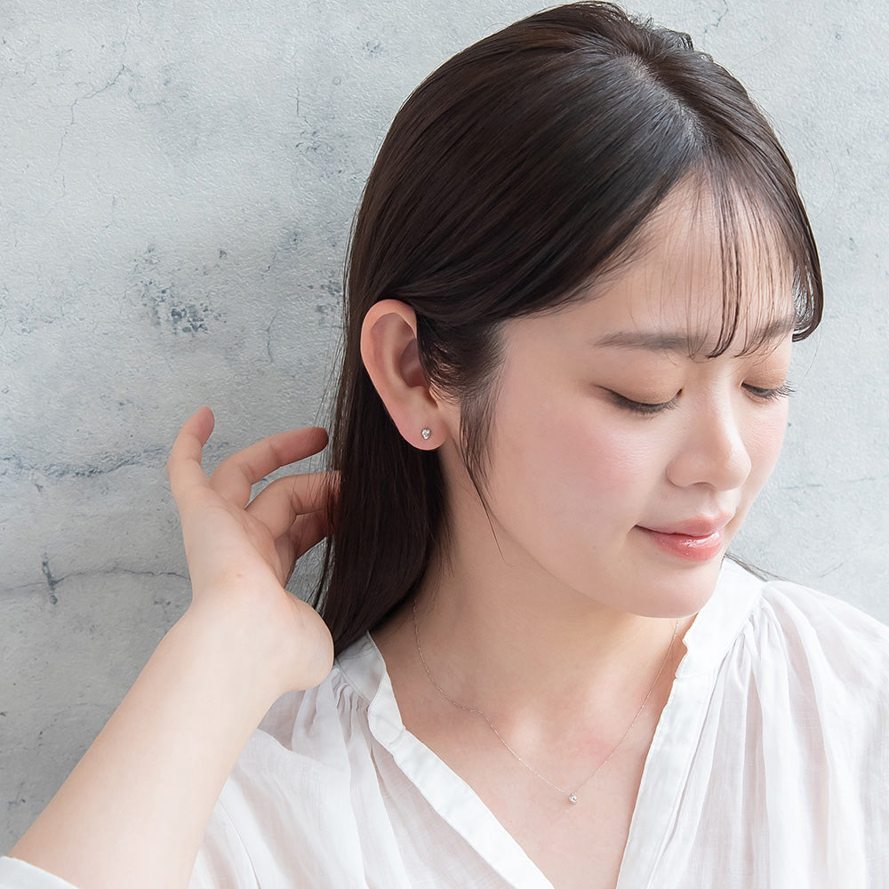 ピアス tiny. ニッケルフリー メタル イチゴ フルーツ 極小 スタッドピアス