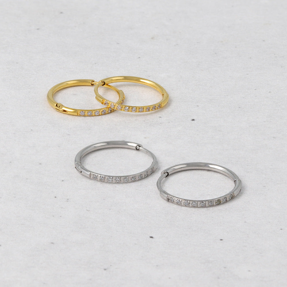 ピアス ステンレス メタル キュービックジルコニア 9粒 直径14mm 幅1.2mm キャッチレス ワンタッチ サージカルステンレスポスト フープピアス