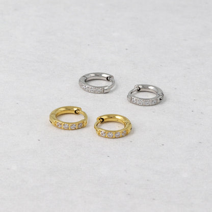 ピアス ステンレス メタル キュービックジルコニア 4粒 直径9mm 幅1.6mm キャッチレス ワンタッチ サージカルステンレスポスト フープピアス