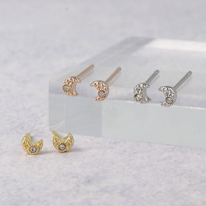 ピアス tiny. ニッケルフリー メタル 三日月 ストーン 極小 スタッドピアス