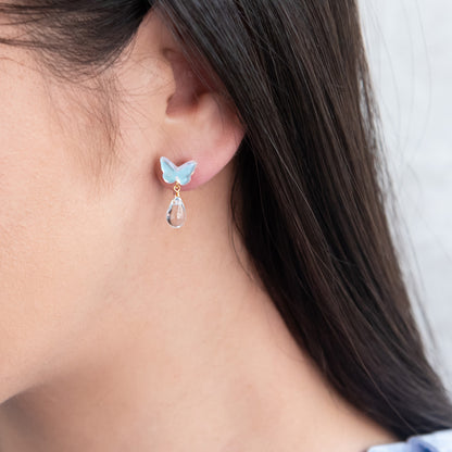 ノンホールピアス バタフライ 蝶 ドロップ クリア イヤリング 樹脂タイプ