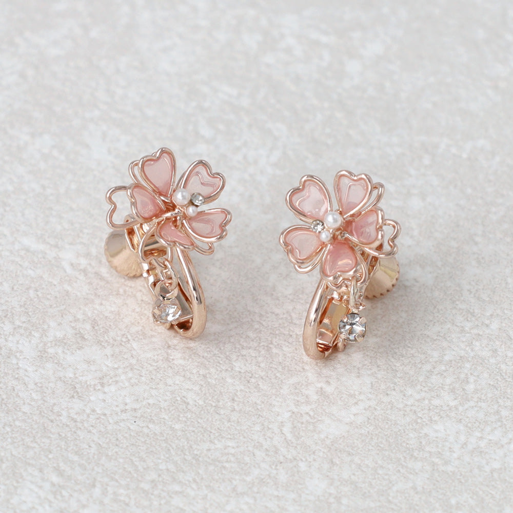イヤリング ニッケルフリー メタル 桜 ネジバネ式イヤリング