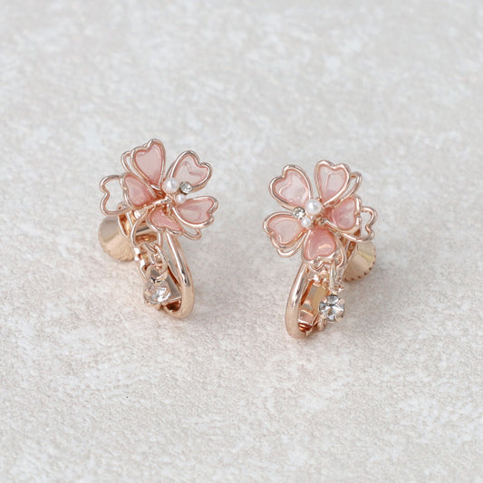 イヤリング ニッケルフリー メタル 桜 ネジバネ式イヤリング