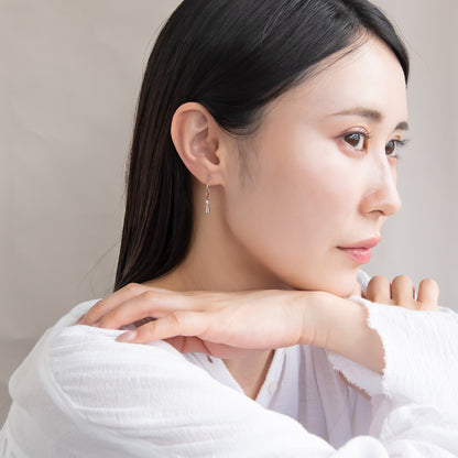 樹脂ピアス ドロップ ストーン C型 スタッドピアス