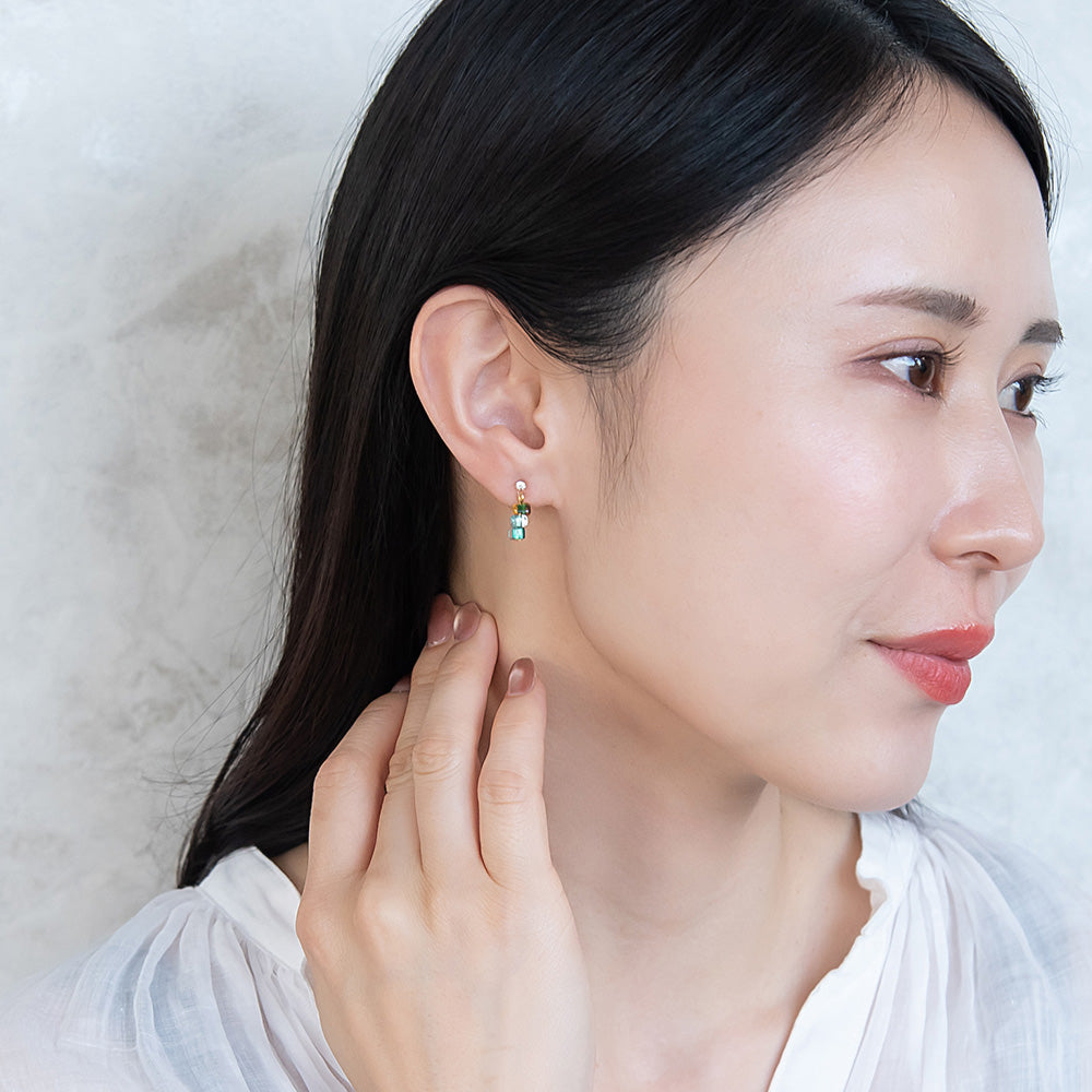 樹脂ピアス クリア カラー ビーズ ボール 5個セット スタッドピアス