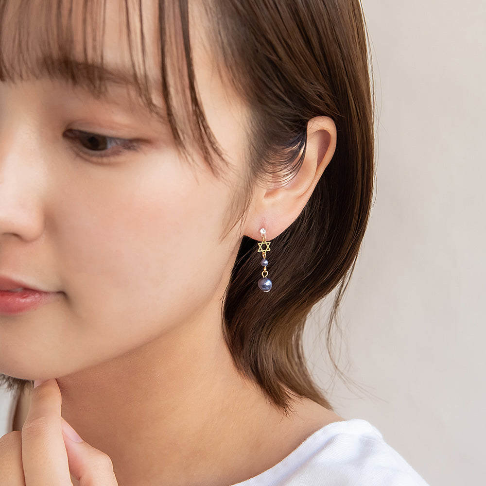 樹脂ピアス ニッケルフリー 宇宙 六芒星 ストーン パール スタッド