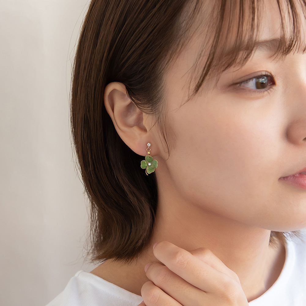 ノンホールピアス ニッケルフリー ワイヤーフラワー クローバー ストーン イヤリング 樹脂タイプ