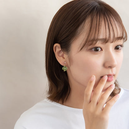 ノンホールピアス ニッケルフリー ワイヤーフラワー クローバー ストーン イヤリング 樹脂タイプ