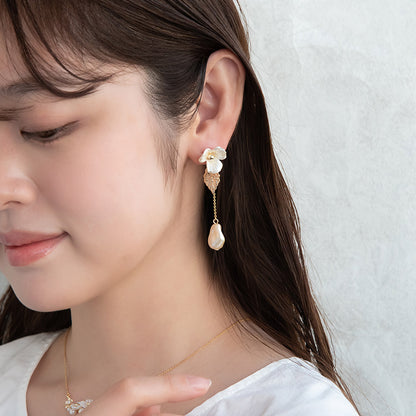 ピアス ニッケルフリー メタル パール フラワー 花 リーフ チェーン チタンポスト ドロップピアス