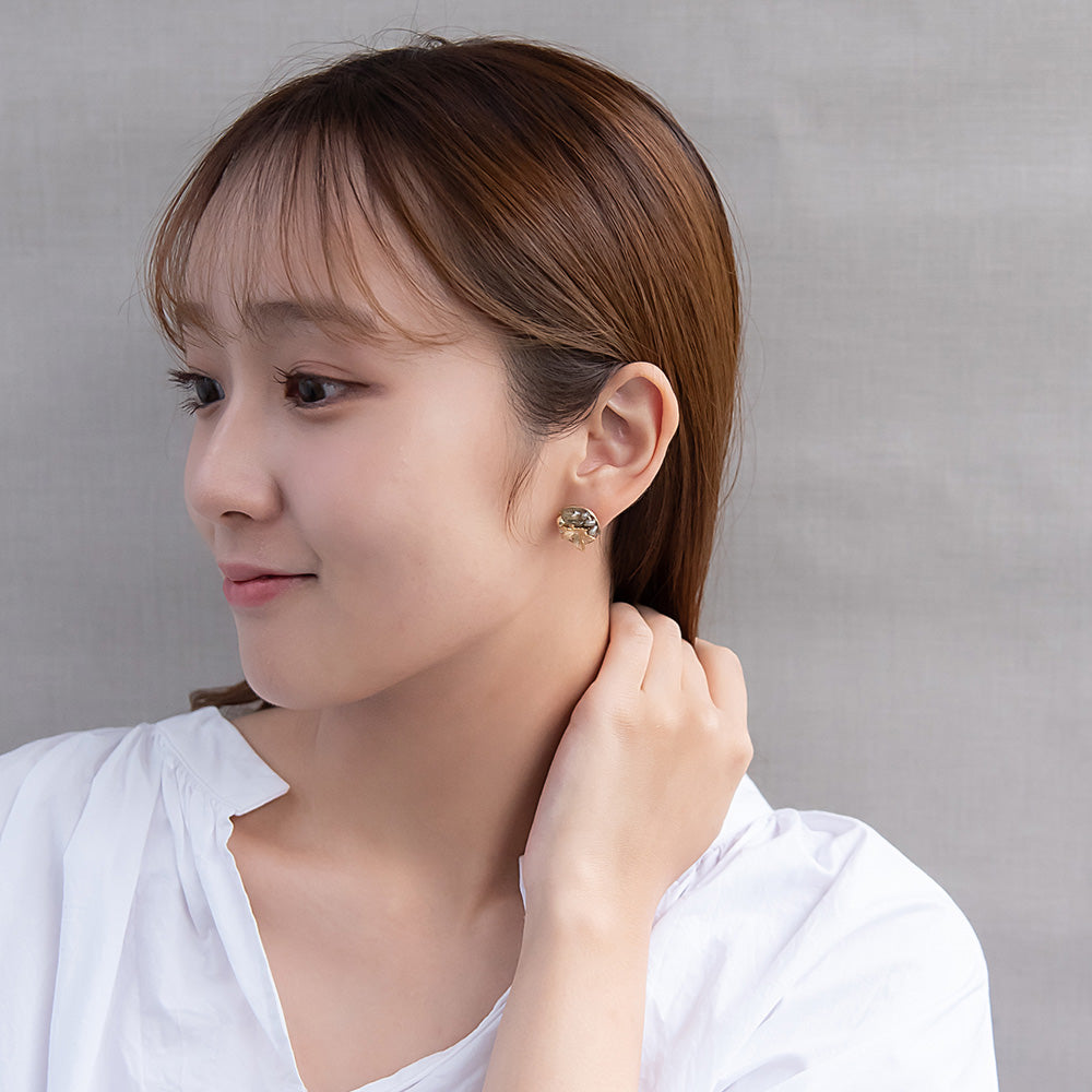 ピアス メタル 楓の葉 メイプル カラー ビーズ パール サークル ステンレスポスト スタッドピアス