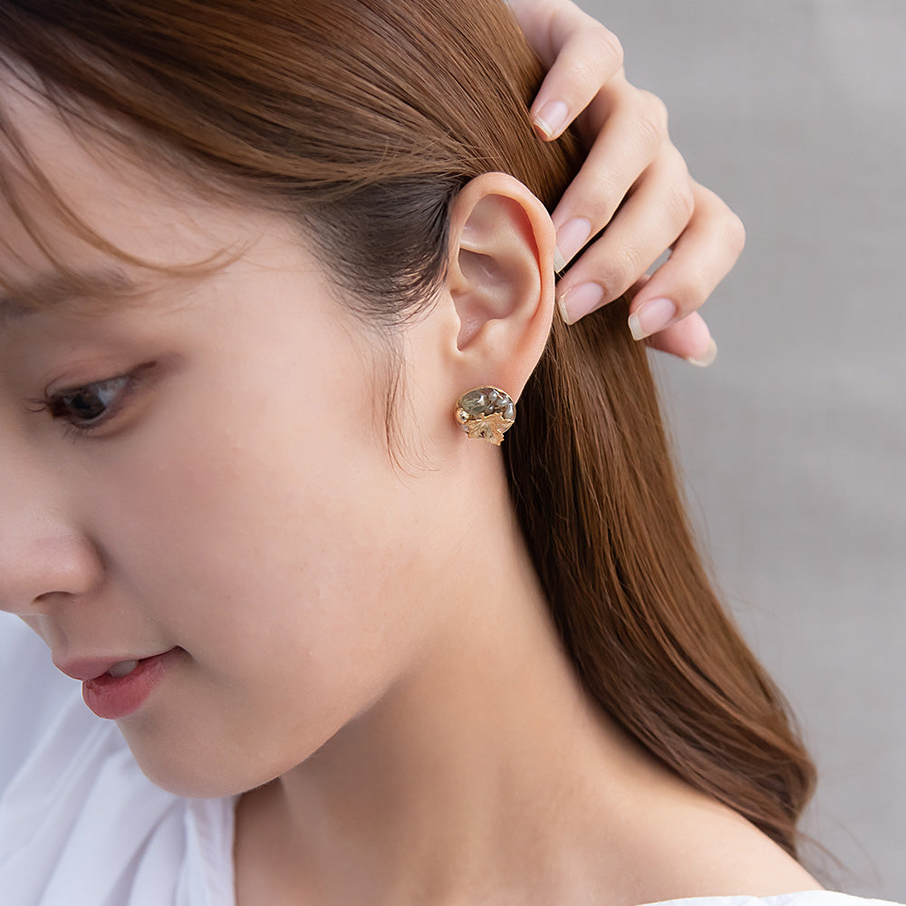 ピアス メタル 楓の葉 メイプル カラー ビーズ パール サークル ステンレスポスト スタッドピアス