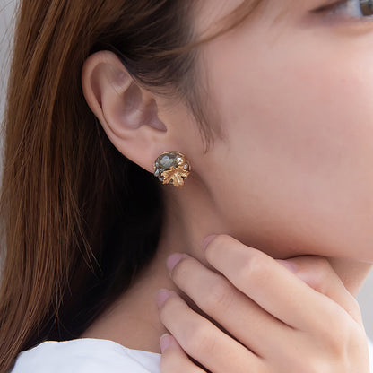 ピアス メタル 楓の葉 メイプル カラー ビーズ パール サークル ステンレスポスト スタッドピアス